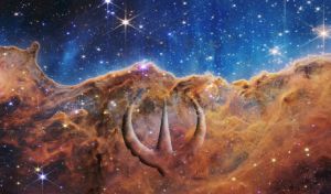 Keeping time across 120k light years